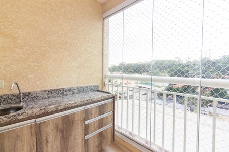 Sacada de apartamento para alugar com 2 quartos, 51m² em Quitaúna, Osasco