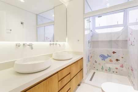 Apartamento à venda com 146m², 3 quartos e 1 vagaBanheiro Social