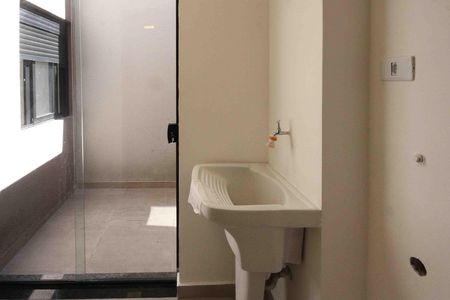 Apartamento para alugar com 34m², 2 quartos e sem vaga