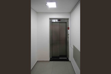 Apartamento para alugar com 34m², 2 quartos e sem vaga