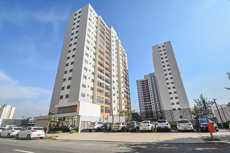 Apartamento à venda com 61m², 2 quartos e 1 vaga Apartamento à venda com 61m², 2 quartos e 1 vagaFachada e portaria