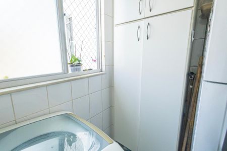 Apartamento à venda com 72m², 3 quartos e 1 vagaarea de serviço