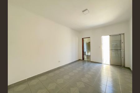Casa à venda com 238m², 4 quartos e 2 vagasSuíte