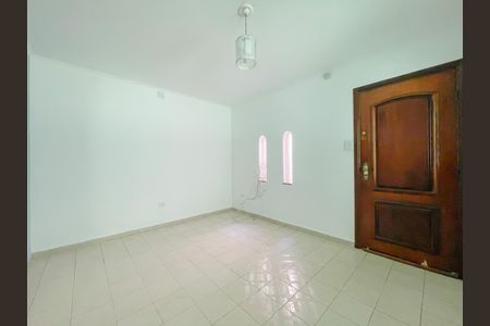 Casa à venda com 238m², 4 quartos e 2 vagasSala