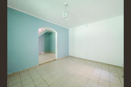 Casa à venda com 238m², 4 quartos e 2 vagasSala