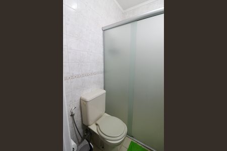Casa de condomínio à venda com 216m², 4 quartos e 5 vagas Casa de condomínio à venda com 216m², 4 quartos e 5 vagasBanheiro