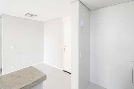 Apartamento para alugar com 46m², 2 quartos e 1 vaga Apartamento para alugar com 46m², 2 quartos e 1 vagaCozinha - Armários