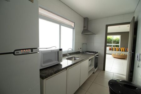 Apartamento para alugar com 46m², 2 quartos e 1 vaga Apartamento para alugar com 46m², 2 quartos e 1 vagaÁrea comum - Salão de festas