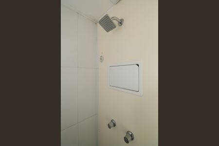 Apartamento para alugar com 46m², 2 quartos e 1 vaga Apartamento para alugar com 46m², 2 quartos e 1 vagaBanheiro
