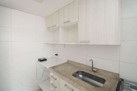 Apartamento para alugar com 46m², 2 quartos e 1 vaga Apartamento para alugar com 46m², 2 quartos e 1 vagaCozinha - Armários