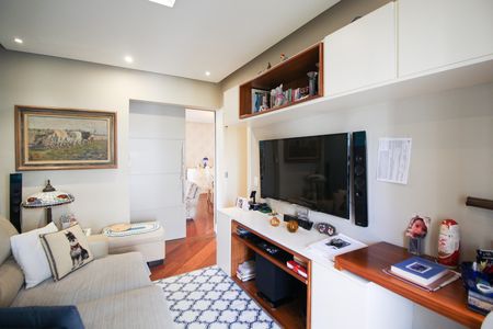 Apartamento à venda com 156m², 3 quartos e 2 vagasSala de TV