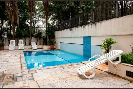 Apartamento à venda com 156m², 3 quartos e 2 vagasÁrea comum - Piscina