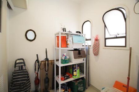 Apartamento à venda com 156m², 3 quartos e 2 vagasQuarto de Serviço