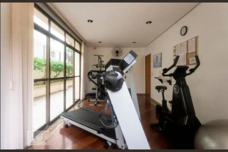 Apartamento à venda com 156m², 3 quartos e 2 vagasÁrea comum - Academia