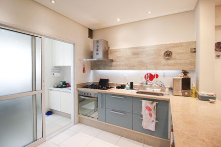 Apartamento à venda com 156m², 3 quartos e 2 vagasCozinha