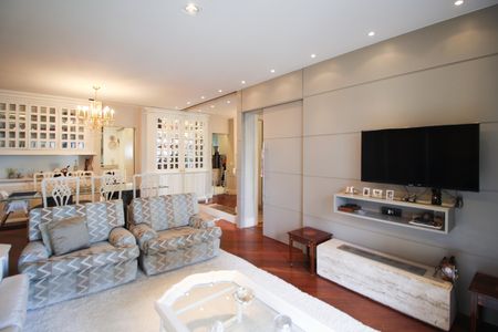 Apartamento à venda com 156m², 3 quartos e 2 vagasSala