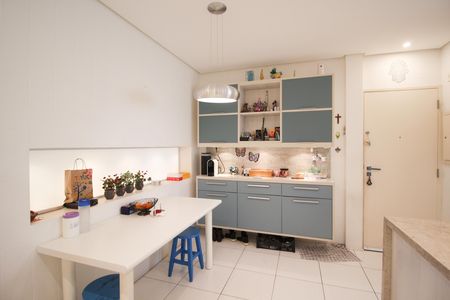 Apartamento à venda com 156m², 3 quartos e 2 vagasCozinha