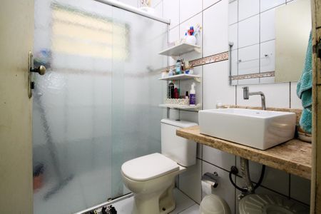 Casa para alugar com 130m², 3 quartos e 2 vagas Casa para alugar com 130m², 3 quartos e 2 vagasBanheiro