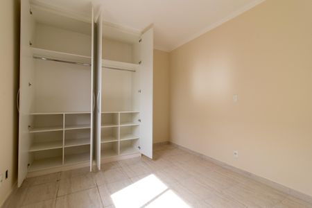 Casa de condomínio para alugar com 325m², 4 quartos e 2 vagasSuite 2