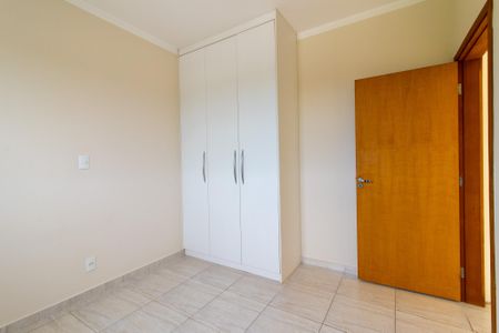 Casa de condomínio para alugar com 325m², 4 quartos e 2 vagasSuite 3