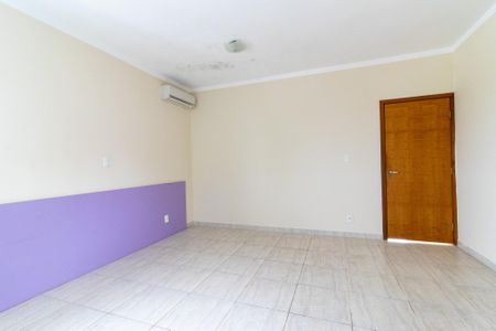 Casa de condomínio para alugar com 325m², 4 quartos e 2 vagasSuite 1