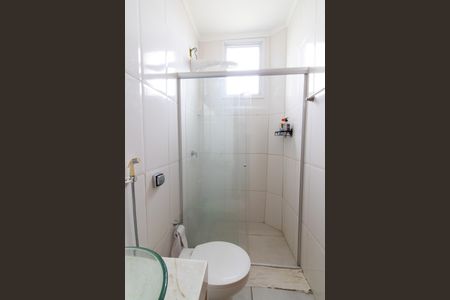 Casa de condomínio para alugar com 325m², 4 quartos e 2 vagasBanheiro
