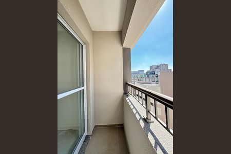 Apartamento à venda com 24m², 1 quarto e sem vaga Apartamento à venda com 24m², 1 quarto e sem vagaVaranda