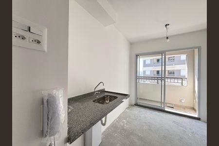 Sala/Cozinha de apartamento para alugar com 1 quarto, 27m² em Vila Nova Conceição, São Paulo