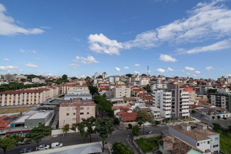 Apartamento para alugar com 75m², 2 quartos e 2 vagasQuarto 2 - Vista
