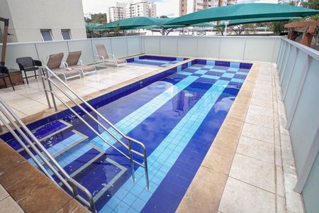 Apartamento para alugar com 75m², 2 quartos e 2 vagasÁrea comum - Piscina