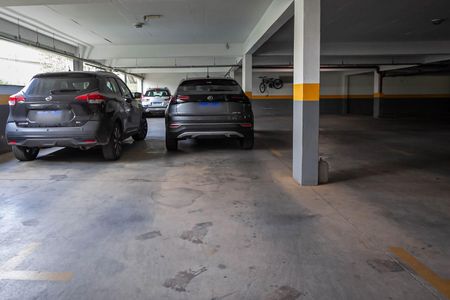 Apartamento para alugar com 75m², 2 quartos e 2 vagasGaragem