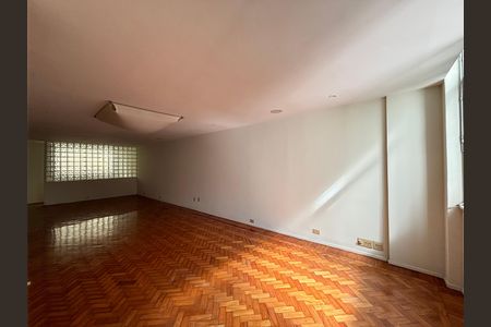 Apartamento à venda com 173m², 3 quartos e sem vaga Apartamento à venda com 173m², 3 quartos e sem vagaSala