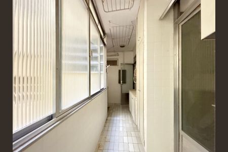 Apartamento à venda com 173m², 3 quartos e sem vaga Apartamento à venda com 173m², 3 quartos e sem vagaÁrea de serviço