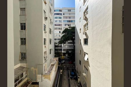 Apartamento à venda com 173m², 3 quartos e sem vaga Apartamento à venda com 173m², 3 quartos e sem vagaSala - vista