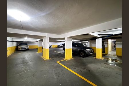 Apartamento à venda com 173m², 3 quartos e sem vaga Apartamento à venda com 173m², 3 quartos e sem vagaGaragem