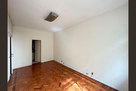 Apartamento à venda com 173m², 3 quartos e sem vaga Apartamento à venda com 173m², 3 quartos e sem vagaSuíte