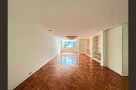 Apartamento à venda com 173m², 3 quartos e sem vaga Apartamento à venda com 173m², 3 quartos e sem vagaSala