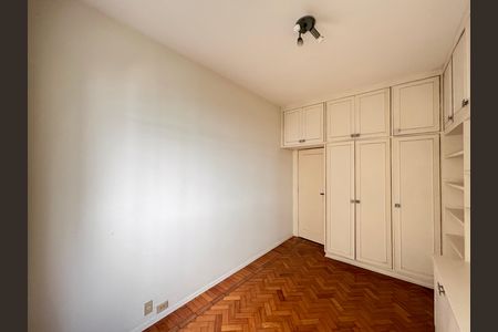 Apartamento à venda com 173m², 3 quartos e sem vaga Apartamento à venda com 173m², 3 quartos e sem vagaQuarto 2