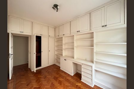 Apartamento à venda com 173m², 3 quartos e sem vaga Apartamento à venda com 173m², 3 quartos e sem vagaQuarto 2