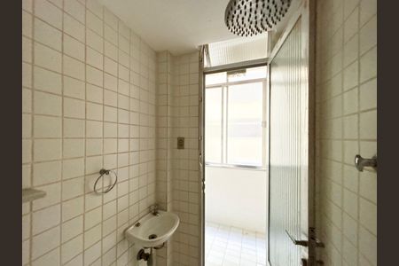 Apartamento à venda com 173m², 3 quartos e sem vaga Apartamento à venda com 173m², 3 quartos e sem vagaÁrea de serviço - banheiro