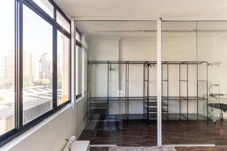 Studio à venda com 42m², 1 quarto e sem vaga Studio à venda com 42m², 1 quarto e sem vagaStudio