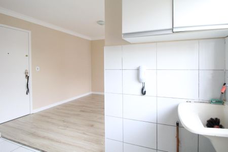 Apartamento à venda com 56m², 2 quartos e 1 vaga Apartamento à venda com 56m², 2 quartos e 1 vagaCozinha e Área de Serviço