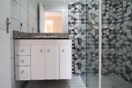 Apartamento à venda com 56m², 2 quartos e 1 vaga Apartamento à venda com 56m², 2 quartos e 1 vagaBanheiro