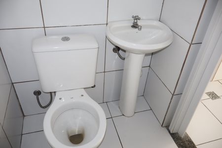Casa para alugar com 45m², 2 quartos e 1 vagaBanheiro