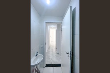 Apartamento para alugar com 43m², 2 quartos e sem vagaBanheiro