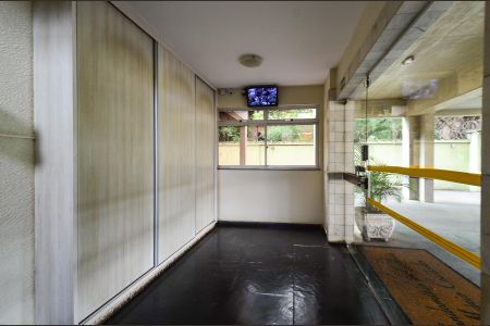 Apartamento à venda com 38m², 1 quarto e 1 vagaHall de entrada