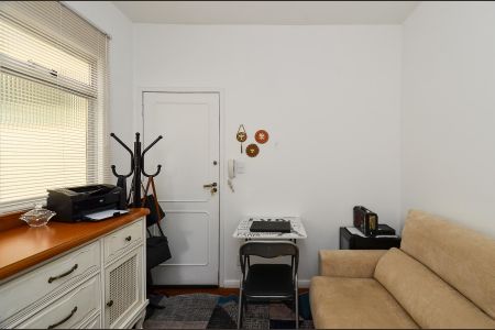 Sala  de apartamento à venda com 1 quarto, 38m² em Santa Tereza, Belo Horizonte