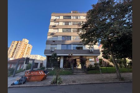 Apartamento à venda com 90m², 3 quartos e 1 vaga Apartamento à venda com 90m², 3 quartos e 1 vagaFachada