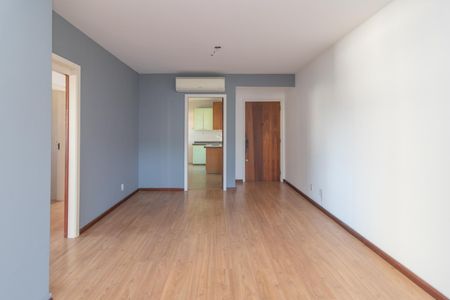 Apartamento à venda com 90m², 3 quartos e 1 vaga Apartamento à venda com 90m², 3 quartos e 1 vagaSala