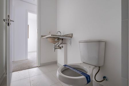 Apartamento para alugar com 69m², 2 quartos e 1 vaga Apartamento para alugar com 69m², 2 quartos e 1 vagaBanheiro